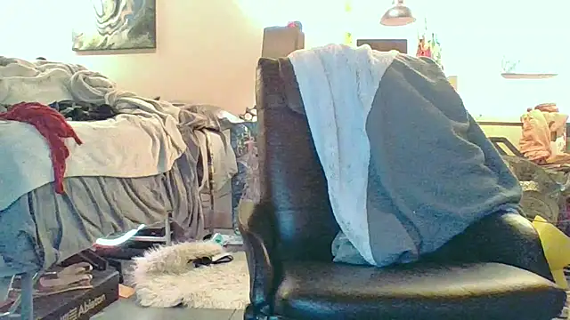 eatmeplease44 online show from 11-12-25, 03:54