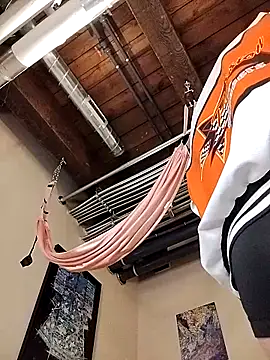 eatmeplease44 online show from 03-20-26, 05:36