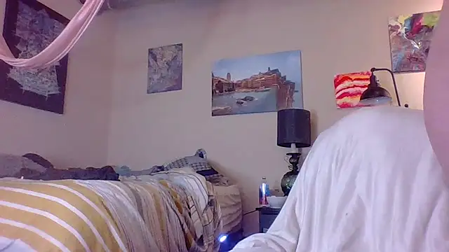 eatmeplease44 online show from 03-24-26, 04:29