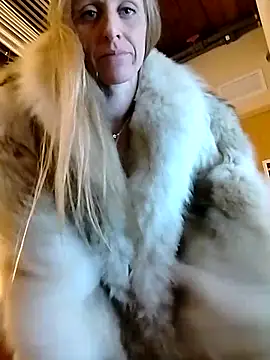 eatmeplease44 online show from 02-13-26, 07:52