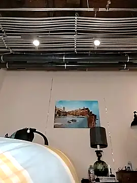 eatmeplease44 online show from 05-06-26, 12:36