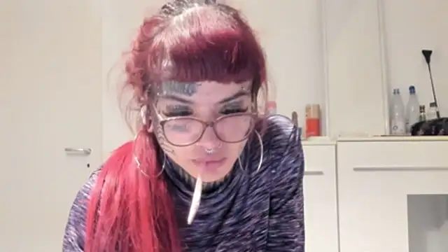 Snapshot of tamarapervert chatting on 02-01-26, 09:02 tamarapervert online show from 02-01-26, 09:02