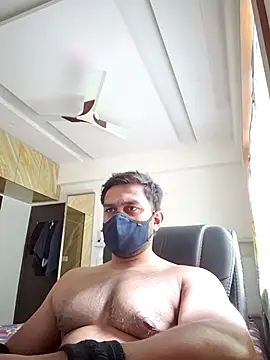 Snapshot of kaizercool1 chatting on 11-26-25, 06:24 kaizercool1 online show from 11-26-25, 06:24