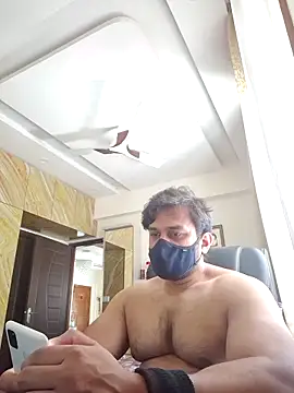 kaizercool1 online show from 04-10-26, 05:58