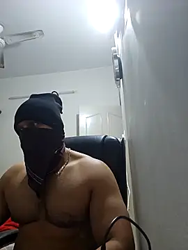 Snapshot of kaizercool1 chatting on 02-06-25, 10:14 kaizercool1 online show from 02-06-25, 10:14