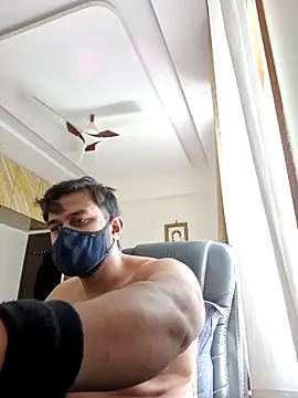 Snapshot of kaizercool1 chatting on 02-21-26, 07:32 kaizercool1 online show from 02-21-26, 07:32