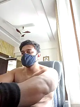 Snapshot of kaizercool1 chatting on 02-20-26, 05:48 kaizercool1 online show from 02-20-26, 05:48