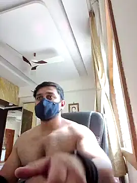 Snapshot of kaizercool1 chatting on 02-16-26, 05:50 kaizercool1 online show from 02-16-26, 05:50