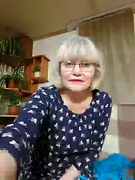 Snapshot of IrmaRose chatting on 02-18-25, 06:15 IrmaRose online show from 02-18-25, 06:15