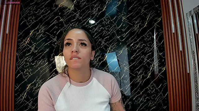 Snapshot of Tamara-evans chatting on 01-07-26, 07:19 Tamara-evans online show from 01-07-26, 07:19