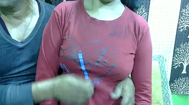 Indian Horny Wife online show from 01-20-25, 06:21