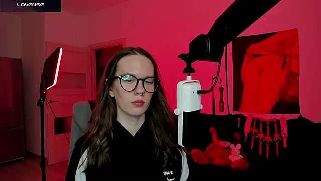 DivineBite online show from 03-18-26, 04:52