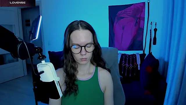 DivineBite online show from 04-28-26, 04:55