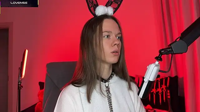 DivineBite online show from 10-30-25, 05:10