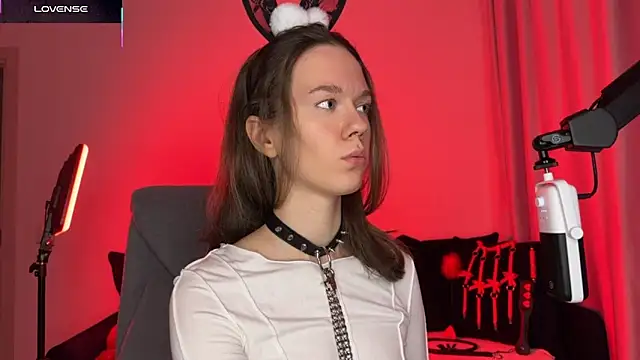 DivineBite online show from 11-02-25, 03:06