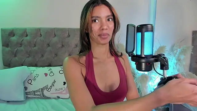 Snapshot of liagirl_cute chatting on 02-04-26, 03:12 liagirl cute online show from 02-04-26, 03:12