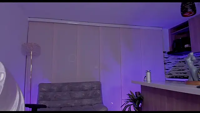 Snapshot of liagirl_cute chatting on 02-25-26, 03:29 liagirl cute online show from 02-25-26, 03:29