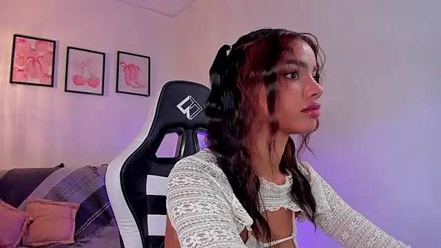 liagirl cute online show from 10-04-25, 04:36