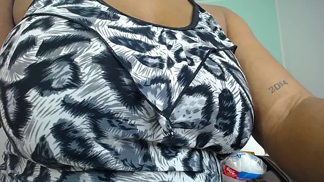 Snapshot of kimara_lion chatting on 09-09-25, 02:54 kimara lion online show from 09-09-25, 02:54