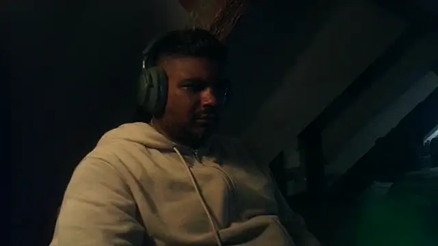 Snapshot of Bandusrilankasexymen chatting on 09-19-25, 12:14 Bandusrilankasexymen online show from 09-19-25, 12:14