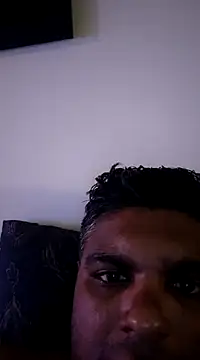 Snapshot of Bandusrilankasexymen chatting on 01-31-25, 09:05 Bandusrilankasexymen online show from 01-31-25, 09:05