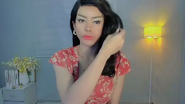 Patricia fox online show from 06-30-26, 10:43