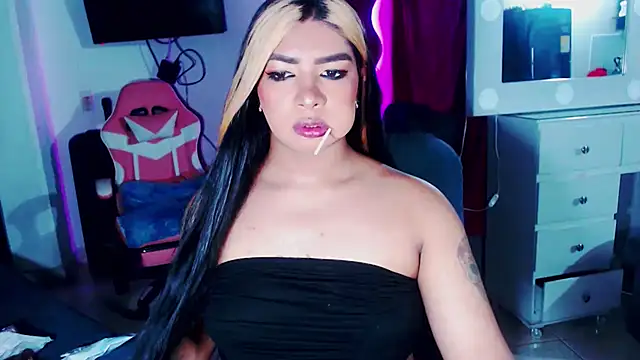 violet bigcock774 online show from 11-13-25, 06:39