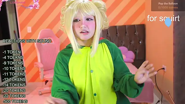 Snapshot of Pinkie_Princes chatting on 01-19-25, 12:17 Pinkie Princes online show from 01-19-25, 12:17