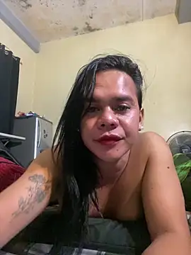 Snapshot of sweetyula chatting on 06-20-26, 12:15 sweetyula online show from 06-20-26, 12:15