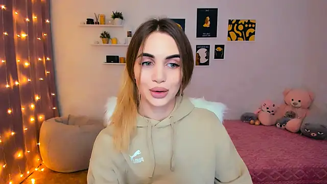 Snapshot of aPieceOfJoy chatting on 01-07-25, 08:52 aPieceOfJoy online show from 01-07-25, 08:52