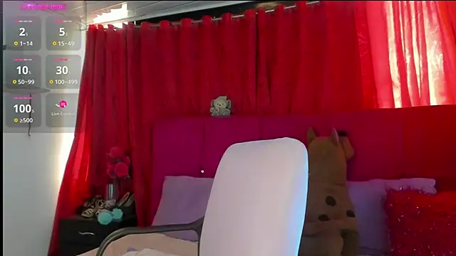 Snapshot of candymills1 chatting on 03-14-25, 06:18 candymills1 online show from 03-14-25, 06:18