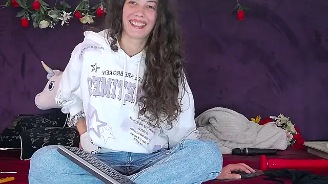 Jayllene online show from 11-04-25, 08:51