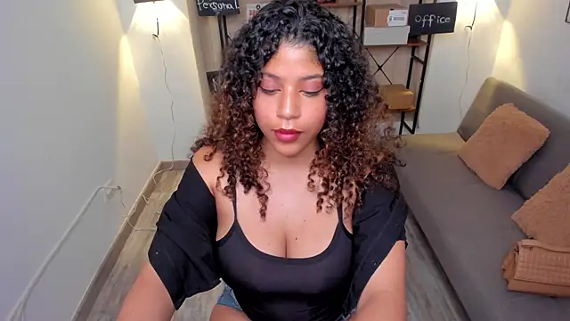 LilyBrunette online show from 04-04-26, 12:39