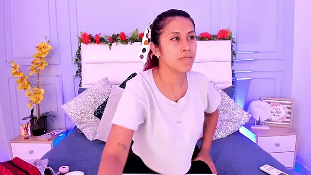 Karlagonzales  online show from 03-20-25, 06:20