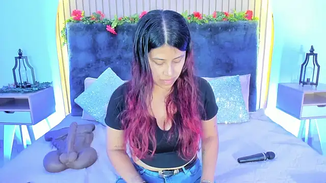 Karlagonzales  online show from 10-22-25, 10:04