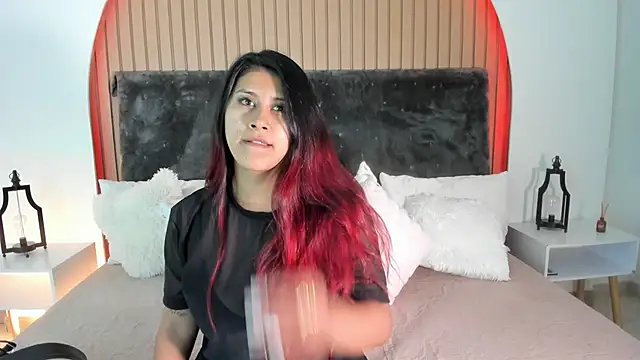 Karlagonzales  online show from 04-22-26, 07:20
