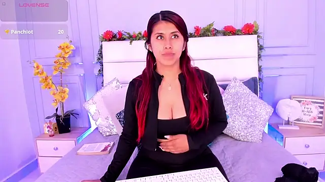 Karlagonzales  online show from 03-15-25, 01:08