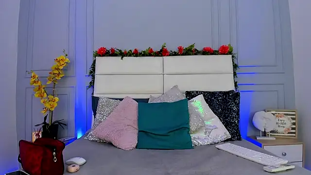 Karlagonzales  online show from 03-17-25, 07:04