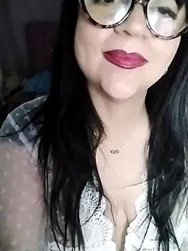 Snapshot of Salma__ chatting on 10-05-25, 04:36 Salma online show from 10-05-25, 04:36