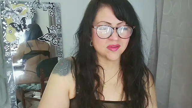 Snapshot of Salma__ chatting on 12-05-24, 12:36 Salma online show from 12-05-24, 12:36