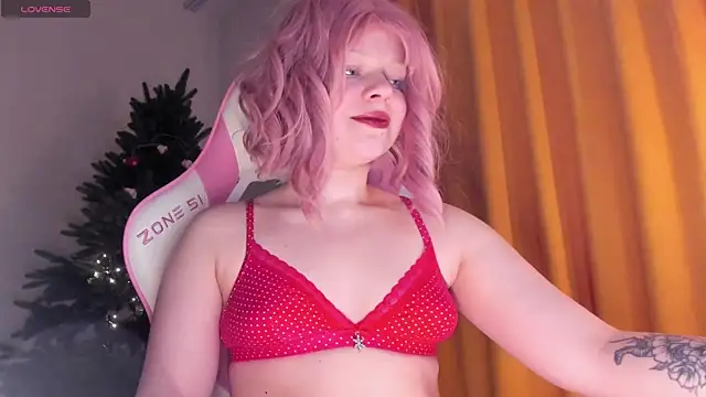 SueNiceeeee online show from 12-19-25, 09:28