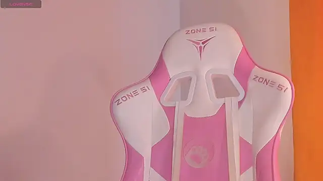 SueNiceeeee online show from 10-08-25, 05:31