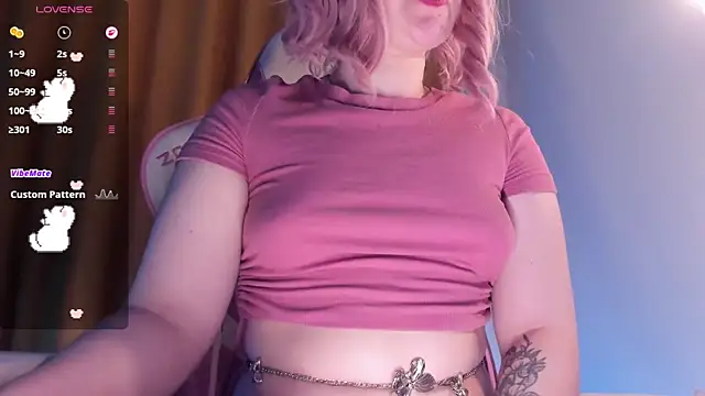 Snapshot of SueNiceeeee chatting on 02-09-26, 08:29 SueNiceeeee online show from 02-09-26, 08:29