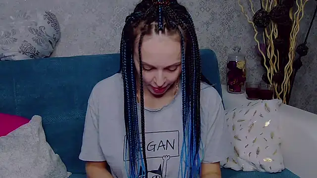 Brilliant Doll online show from 02-11-26, 02:11