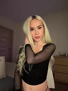 xDinnax online show from 10-27-25, 01:56