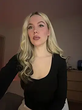 xDinnax online show from 05-15-26, 02:15