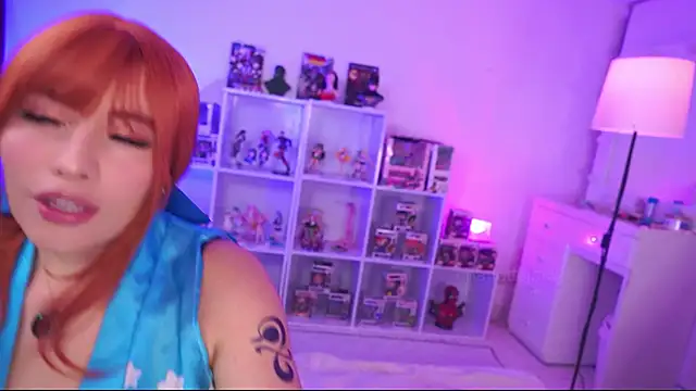 charlottejacks online show from 11-22-25, 01:37