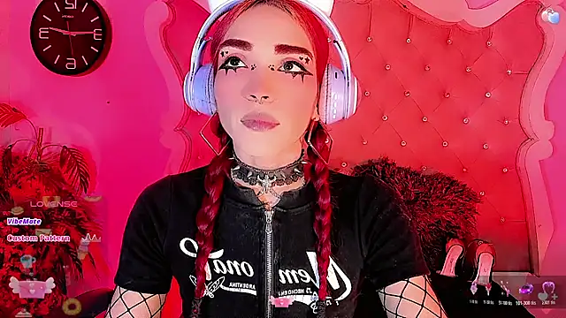 LeyXandrabraz online show from 05-26-26, 07:56