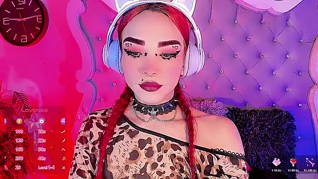 LeyXandrabraz online show from 05-15-26, 08:07