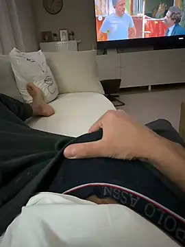 Snapshot of hasoo766 chatting on 01-24-25, 12:09 hasoo766 online show from 01-24-25, 12:09